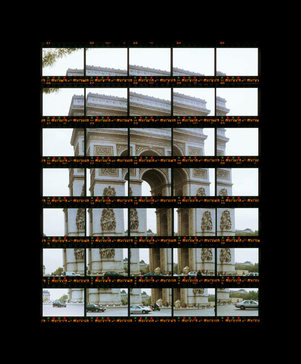 Thomas Kellner: 03#05 Paris, Arc de Triomphe (Architekt: Jean Chalgrin), 1997, C-Print, 19,5 x 25 cm / 7,6" x 9,7", Auflage 10+3