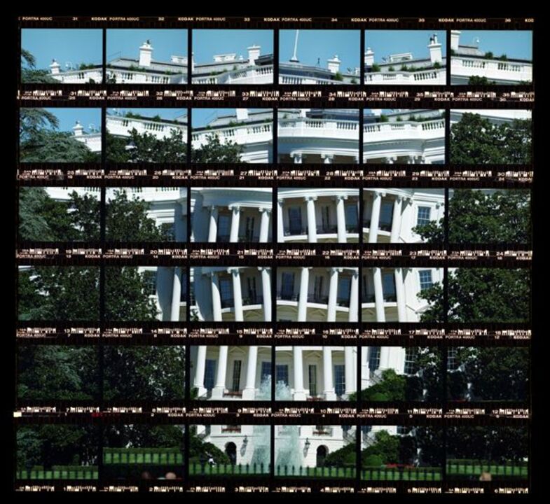 Thomas Kellner: 41#07 Washington, The White House II (Architekt: James Hoban), 2004, C-Print, 22,8 x 21 cm / 8,9" x 8,2", Auflage 26+4
