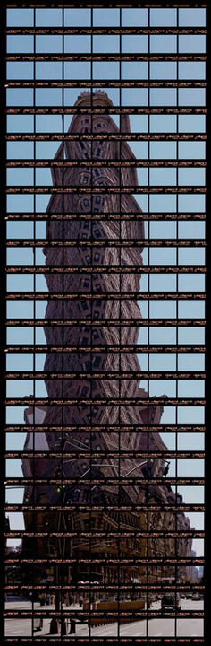 Thomas Kellner: 40#22, New York, Flat Iron Building (Architekt: Daniel Hudson Burnham), 2003, C-Print, 26,8 x 83,8 cm / 10,4" x 32,7", Auflage 20+3