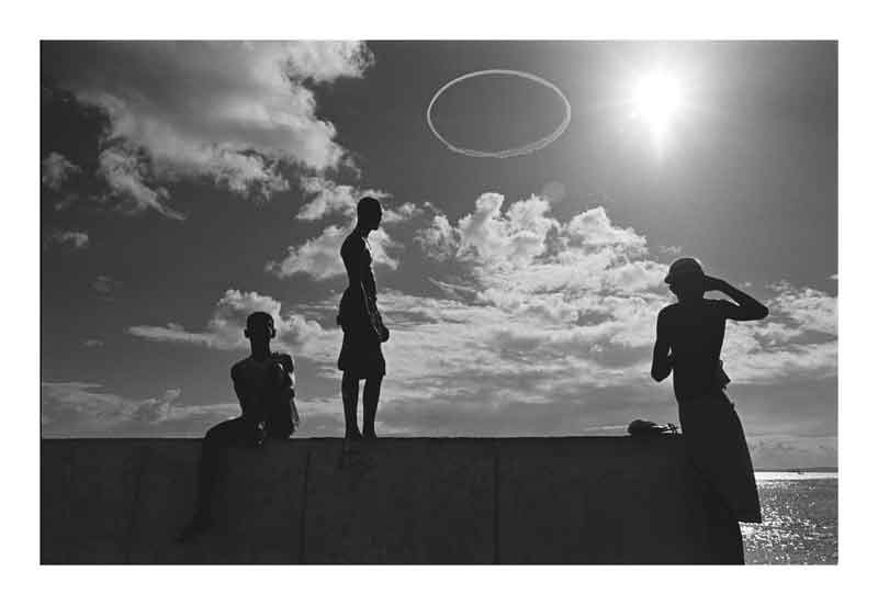 Alvaro Villela: No Title 1, film black&white, 2006, 7,82cm x 5,56cm, Nummer 02