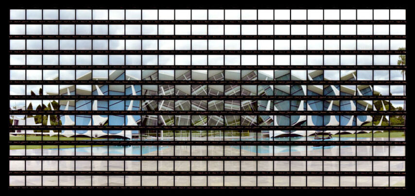 49#49, Brasília, Palacio da Alvorada, Front, 2009, C-Print, 91 x 42 cm, edition 9+2/3+1