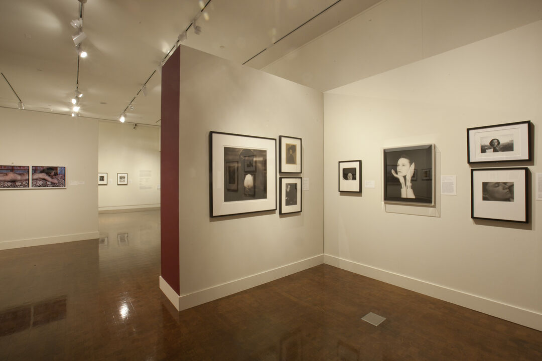 Der entscheidende Momente: Fotografien aus der Sammlung von Cherye R. und James F. Pierce im Honolulu Museum of Art