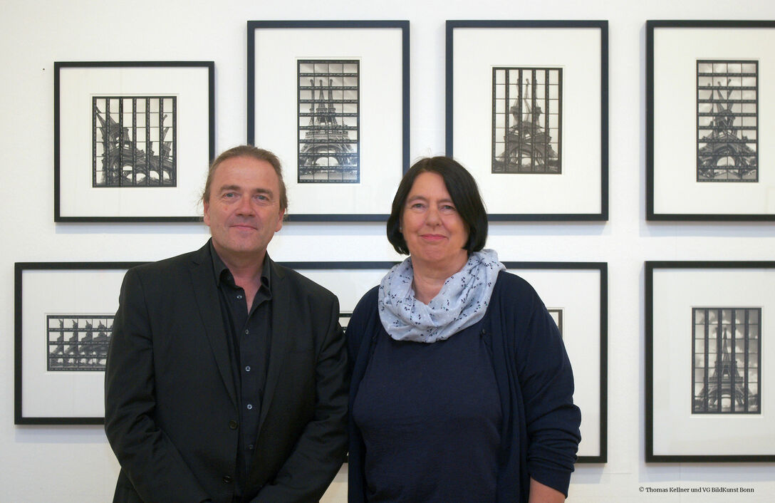 Thomas Kellner and Angelika Osthues (Chairman of Friedrich-Hundt-Gesellschaft) at the inauguration of Black & White at the Municipal Museum of Münster, Germany.sthues (1. Vorsitzende der Friedrich-Hundt-Gesellschaft) bei der Eröffnung von Black & White zur Nacht der Museen in Münster