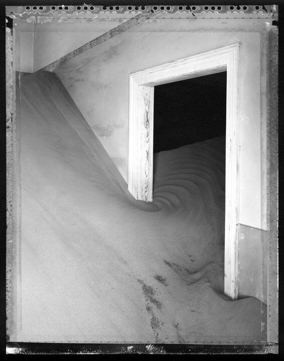 Elaine Ling: "Namib Desert", Silbergelatineabzug, 46x60cm, 1998, Auflage 28