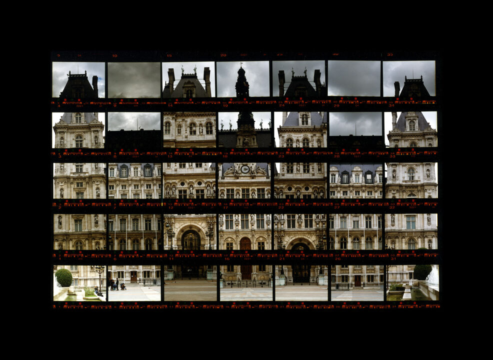 Thomas Kellner: 03#06 Paris, Hotel de Ville, 1997, C-Print, 27,0 x 18,0 cm/10,5" x 7,0", edition 10+3