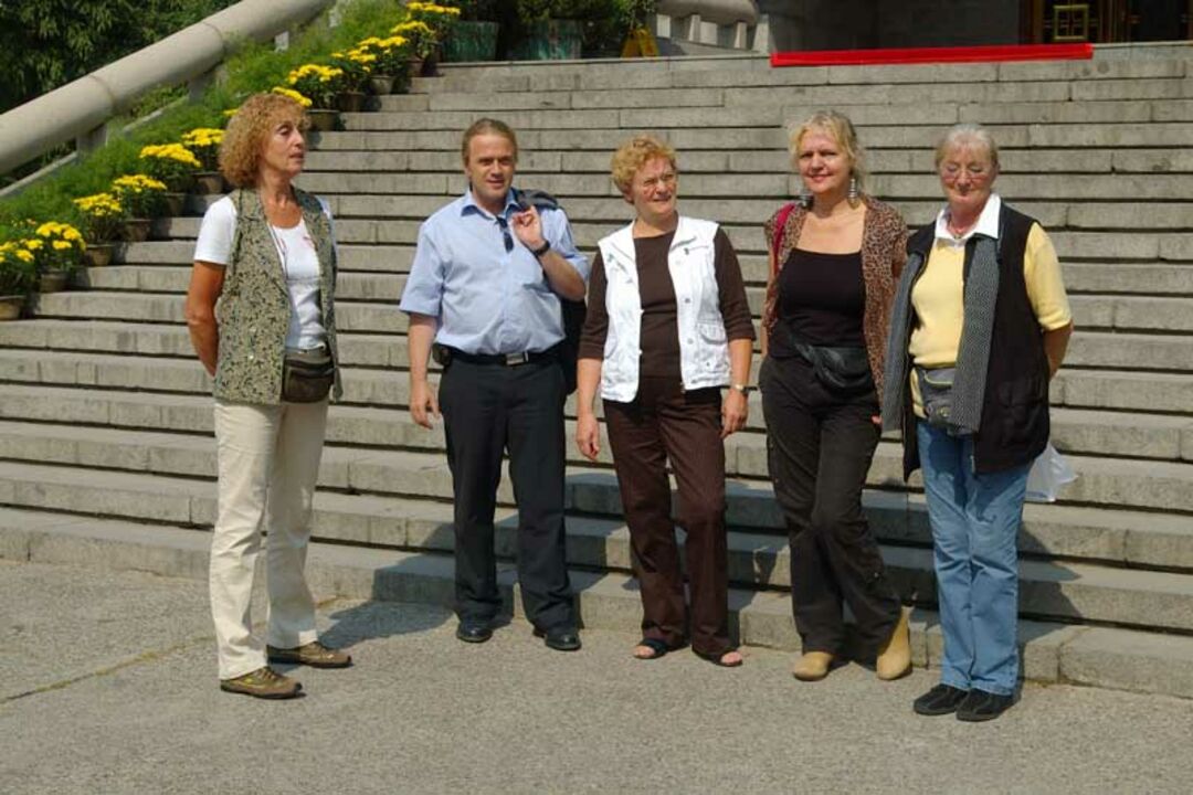 Thomas Kellner: Aki Benemann, Thomas Kellner, Petra Oberhäuser, Sigrid Mertin and Helga Seekamp from the Siegerland Artists' Workgroup.