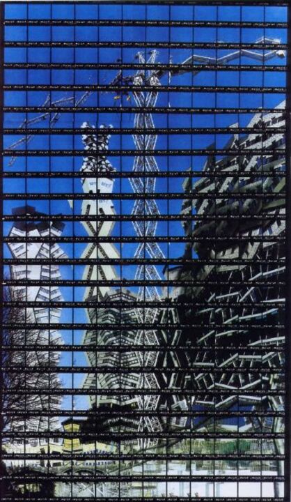 Thomas Kellner: 34#13 Birmingham, BT-Tower, 2003, C-Print, 45,5 x 80,0 cm/17,7" x 31,2", edition 20+3