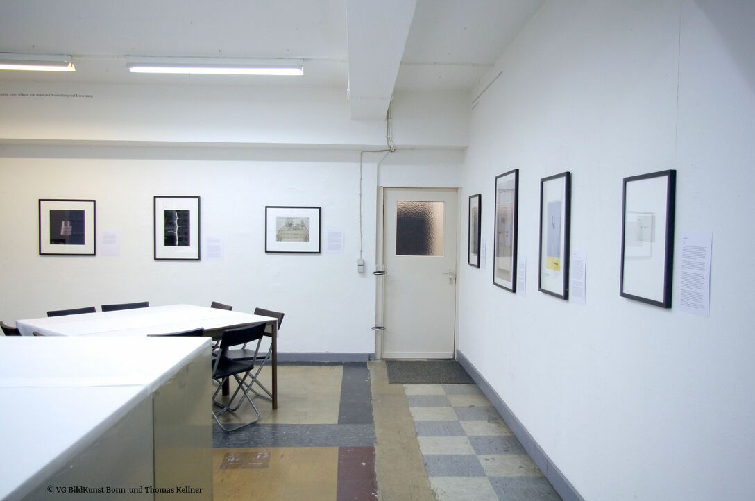 Installation of the exhibition "Photo Trouvée" at studio Thomas Kellner