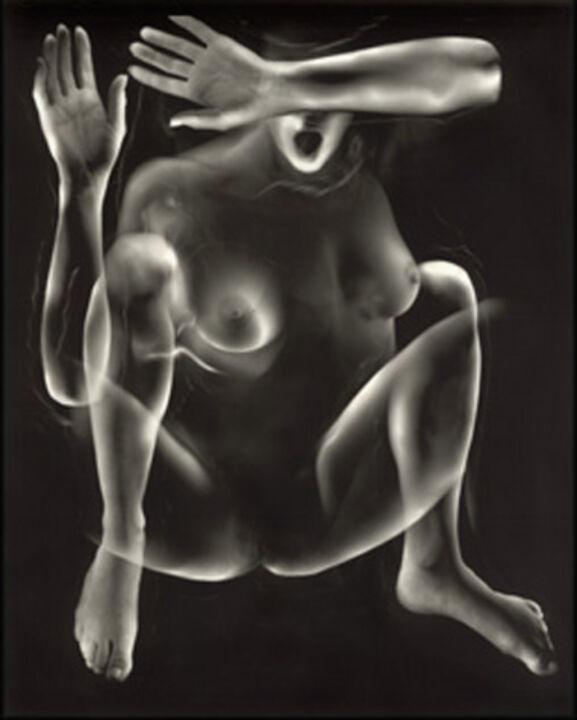 Pavel Odvody: „Study of a sitting Nude IV”, silver gelatine print, 13x18cm, ca. 2002, edition 15+3