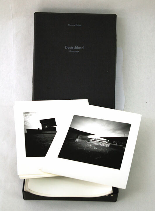 Thomas Kellner: Portfolio Deutschland - Grenzgänge, 1996, 53 SW-Fotografien, 17,5 x 17,5cm / 6,8" x 6,8", Auflage 5