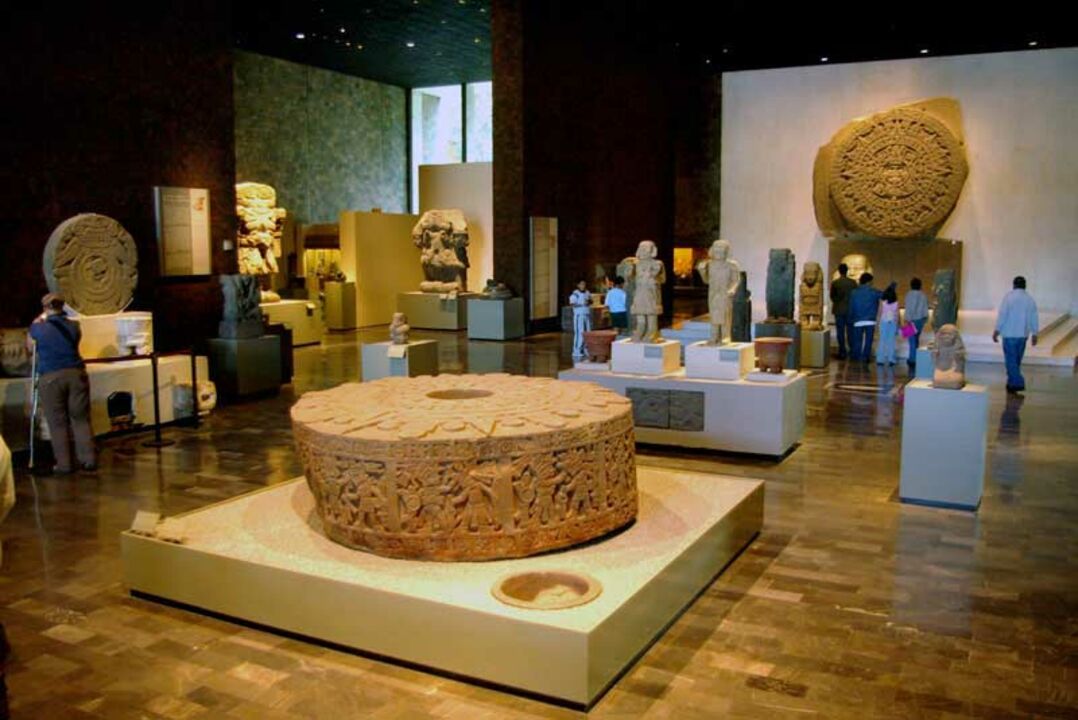 View on the Museo Nacional de Antropología