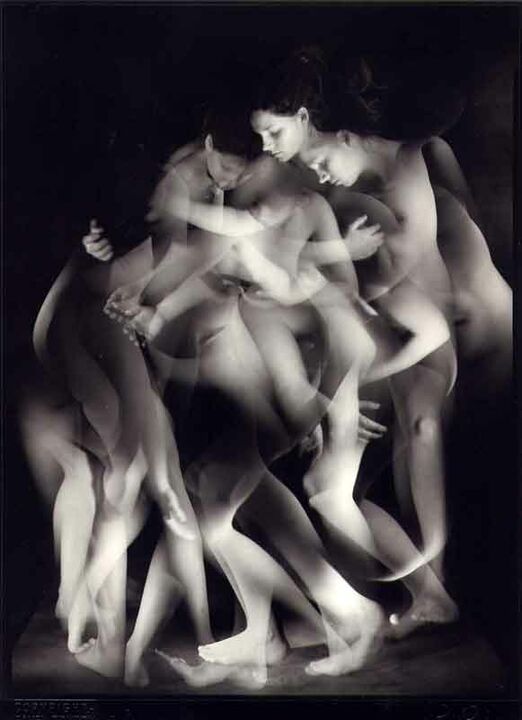 Pavel Odvody: from the series Rituale, silver gelatin print, 2004, 18,3x24,8cm, edition 10+3