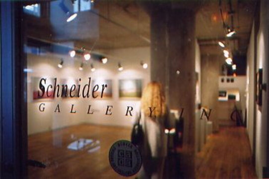 Thomas Kellner: Monuments in der Schneider Gallery, Chicago, 2003