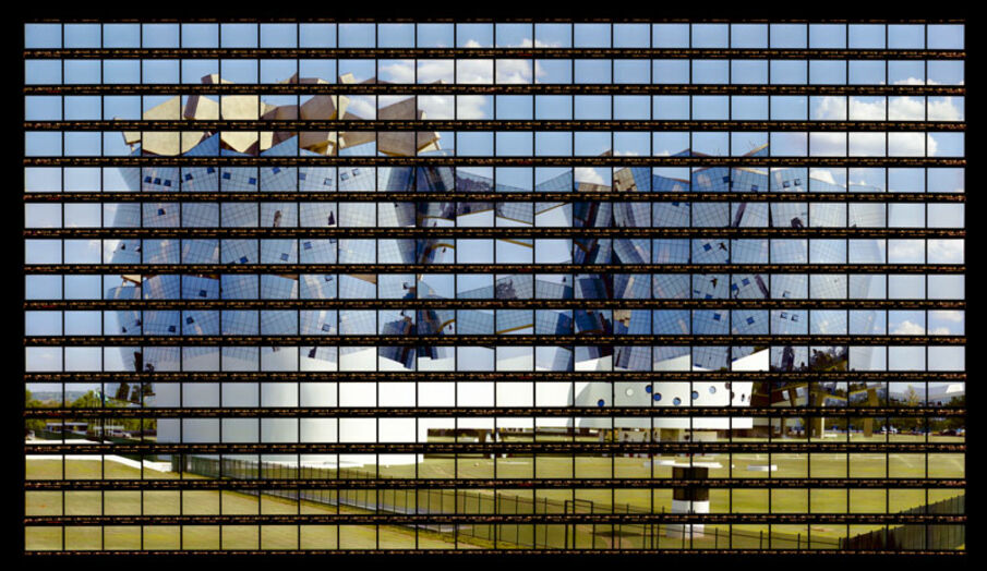 49#34, Brasilia, Headquarters of the Attorney General’s Office, 2008, C-Print, 91 x 52,5 cm, edition 9+2/3+1