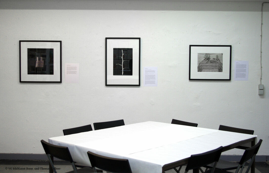 Installation of the exhibition "Photo Trouvée" at studio Thomas Kellner